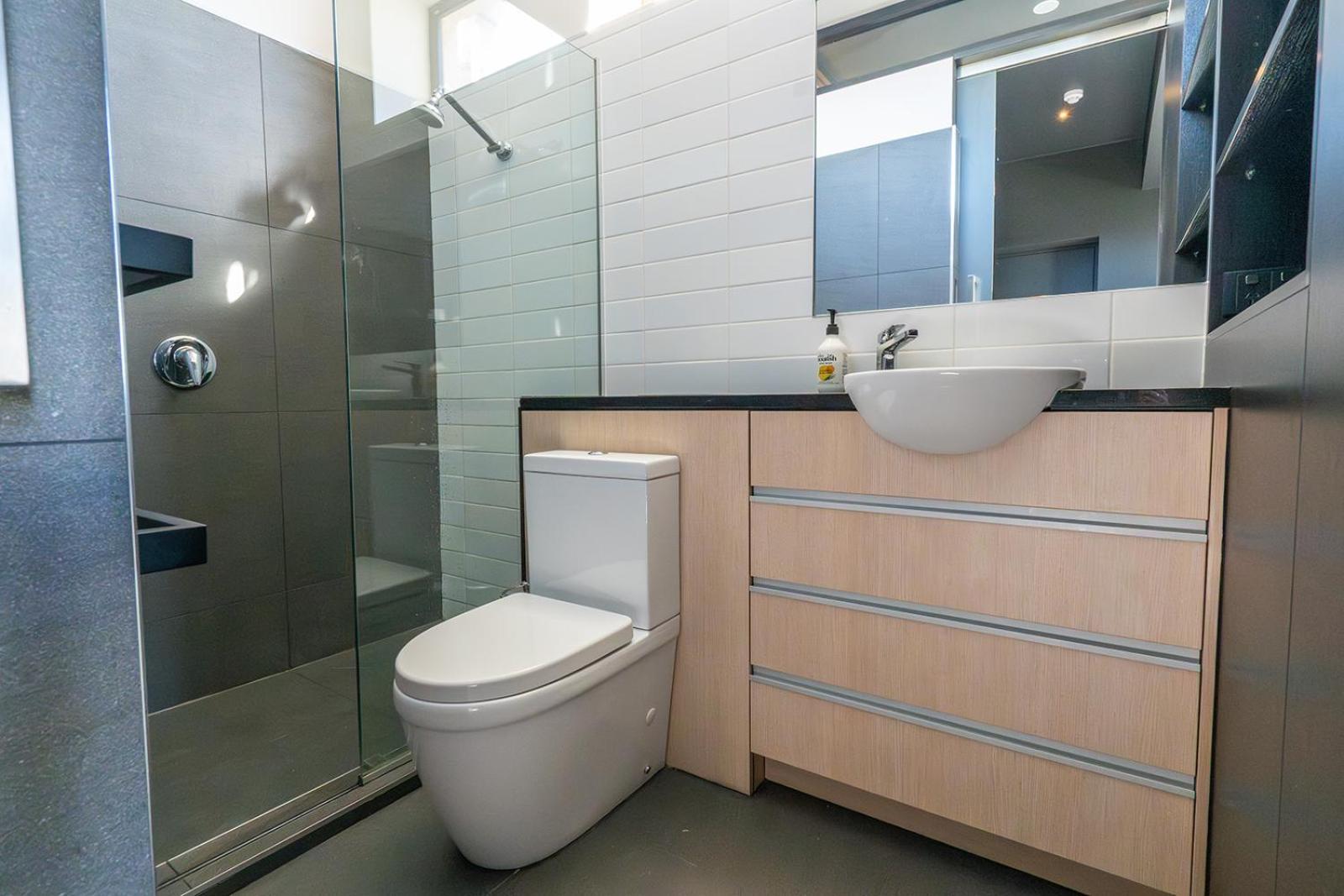 Deluxe Inner-city On Moray Apartment *